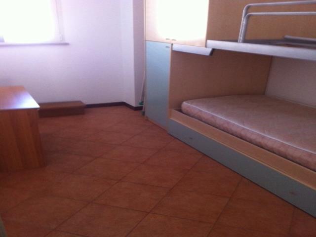 rent Centro Storico 2 bed apartment 10